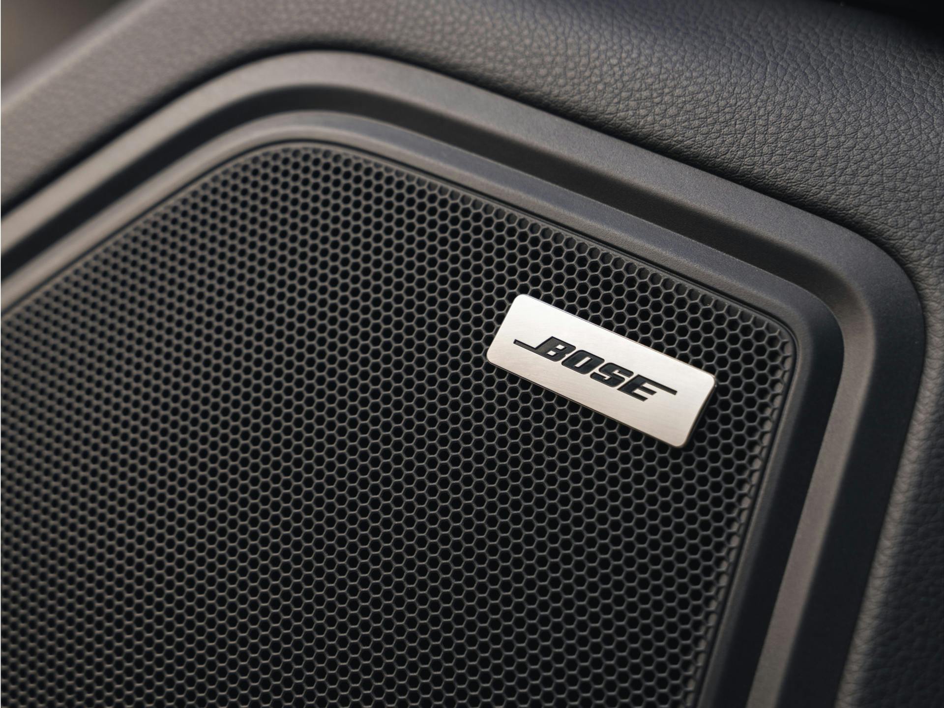 Porsche Macan 2.0 | Panoramadak | Bose | Luchtvering | Adaptieve Sportstoelen